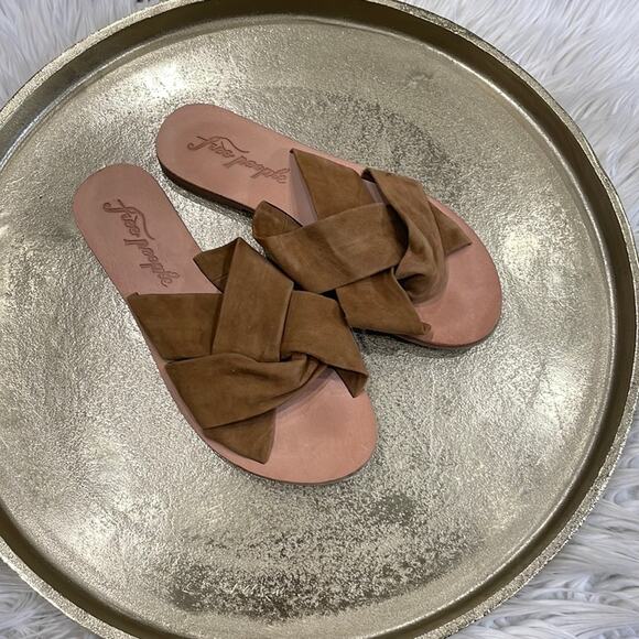FREE PEOPLE Rio Vista Slide Sandals Flats Size 38 - Picture 1 of 5